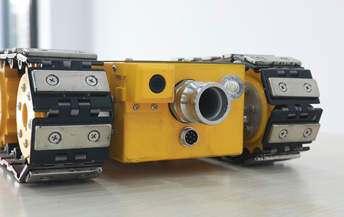  爬壁機(jī)器人底盤